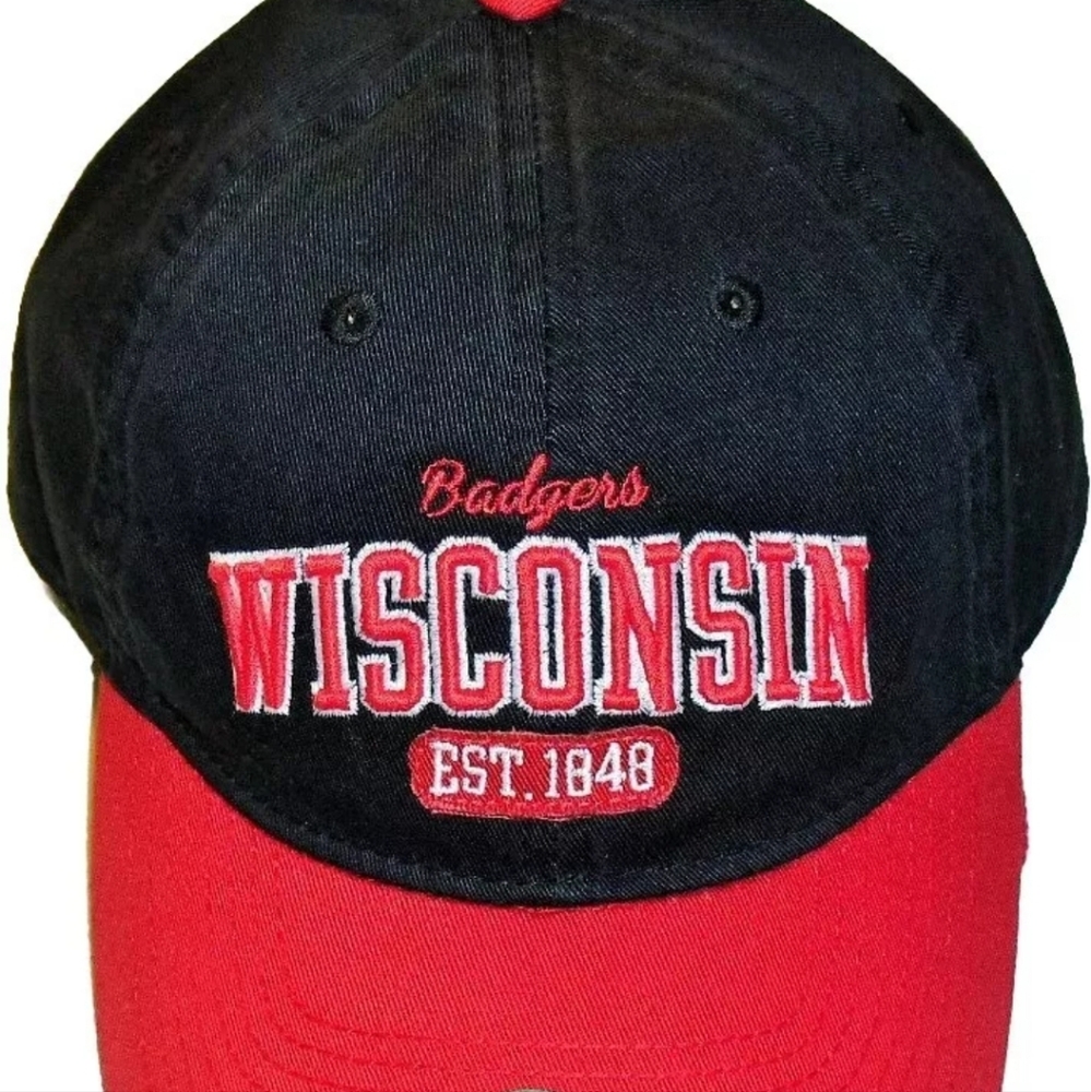 Wisconsin Badgers Mens Adjustable Strapback hat 1848 logo Ncaa College New